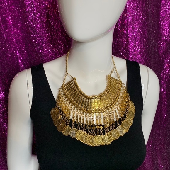 STATEMENT necklace - Picture 3 of 6